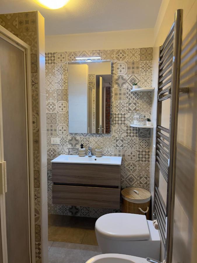 Appartement Regina In Porta Romana 3 - Sky Tv, Wifi & Breakfast Box