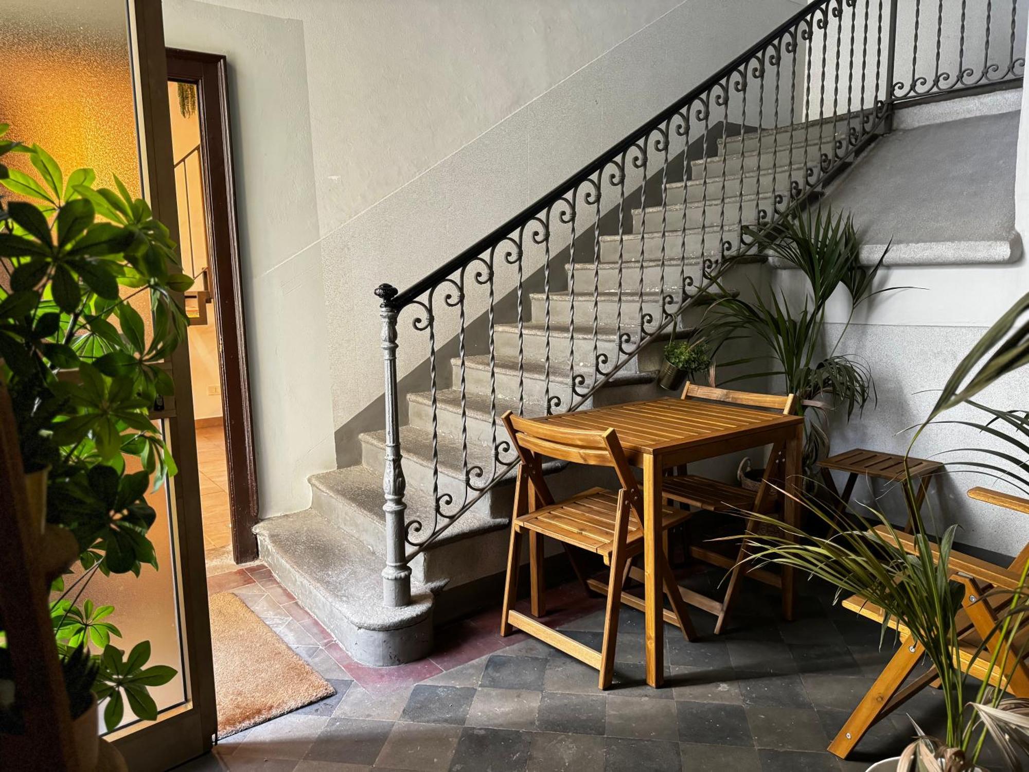 Appartement Regina In Porta Romana 3 - Sky Tv, Wifi & Breakfast Box *