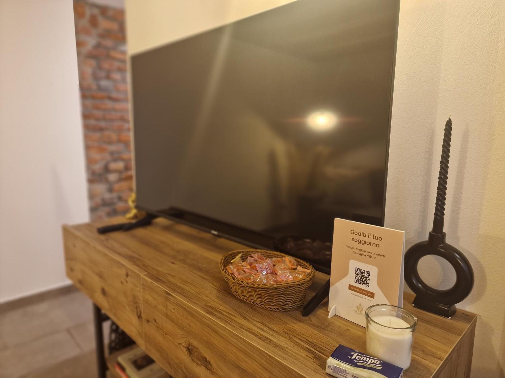 Regina In Porta Romana 3 - Sky Tv, Wifi & Breakfast Box * Milaan